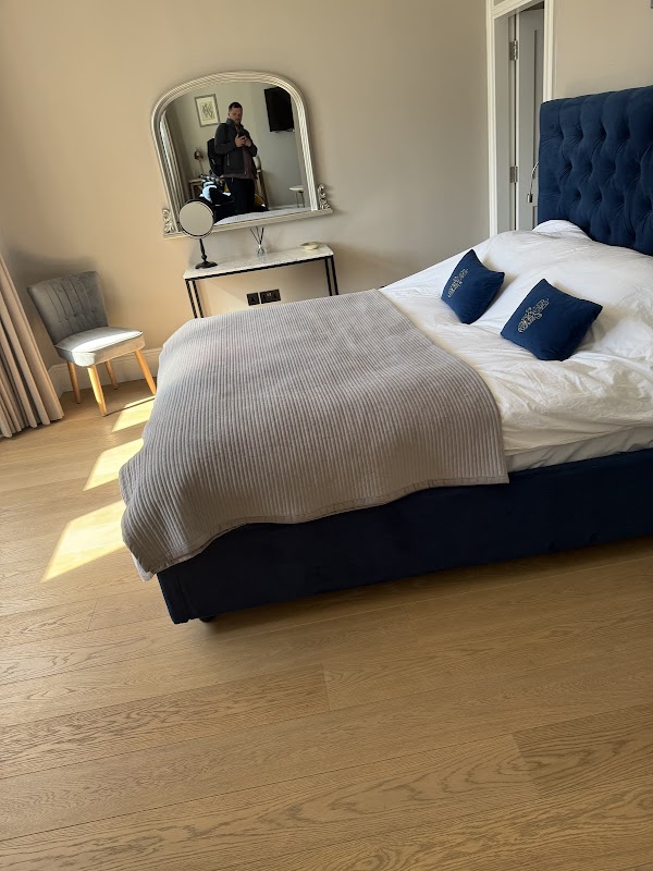 Hopewell - Independent Estate & Local Lettings Agent - Clifton Bristol