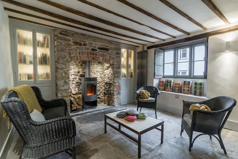 Lloyd Williams Estate Agents & Property Finders